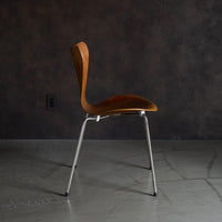 Arne Jacobsen / Seven Chair FH3107