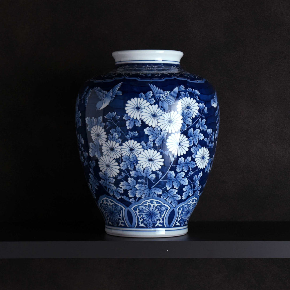 染付濃菊 花瓶