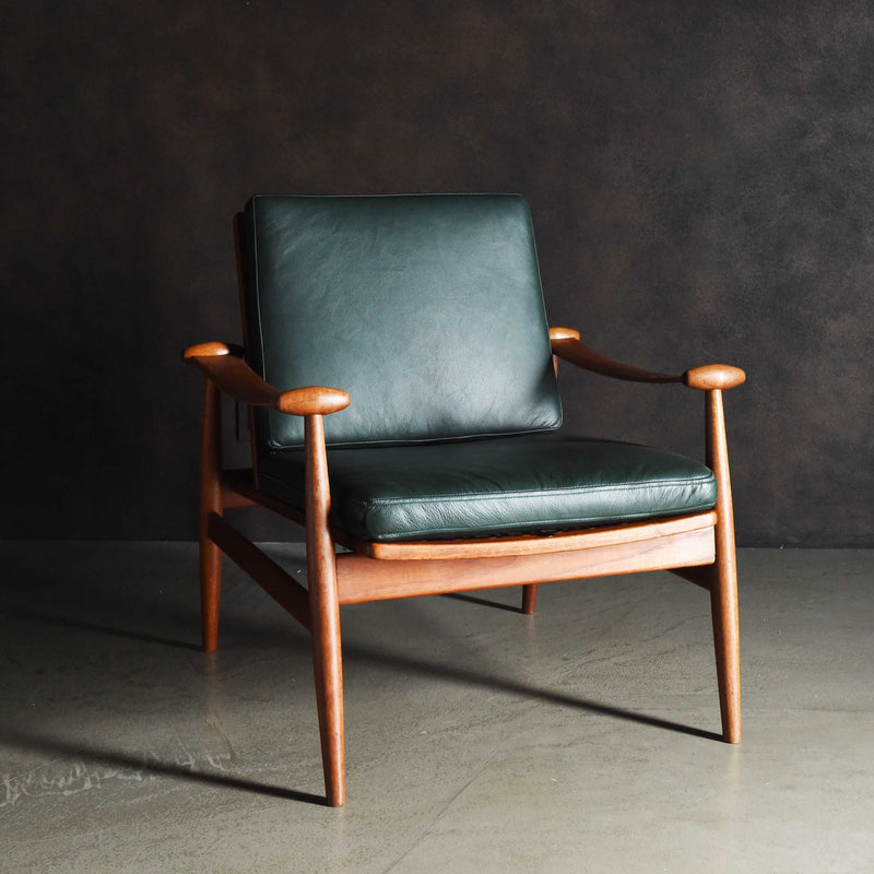 Finn Juhl/Spade Chair