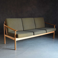 Peter Witz / 3 seater sofa