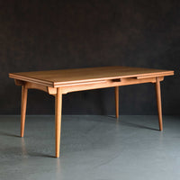 Hans J. Wegner / Dining Table Model 312